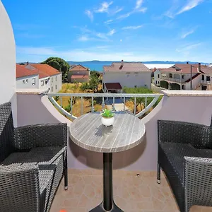  Apartament Bane Dvori